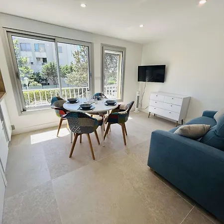 Studio Cabine Rénové au Cap d'Agde, 4 Pers, Proche Plage et Commerces - FR-1-249-452 Appartamento *